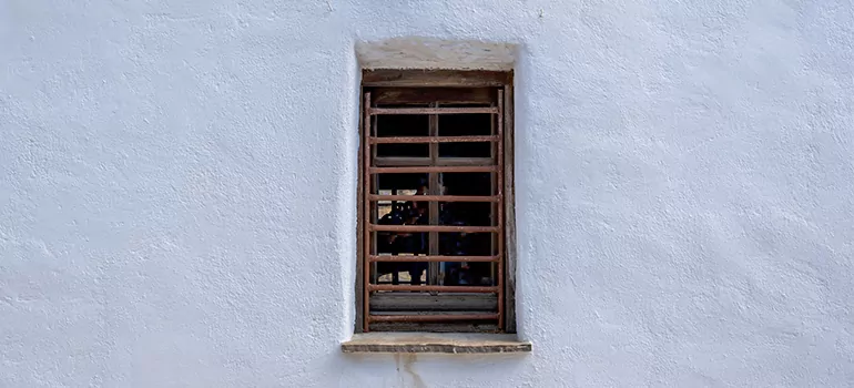 Residential Accordion Door Repair in Plant City, FL